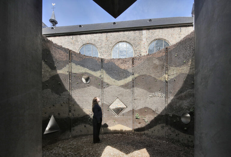 Earthsea Pavilion, Studio Ossidiana, Bruges Triennial 2024, © Filip Dujardin