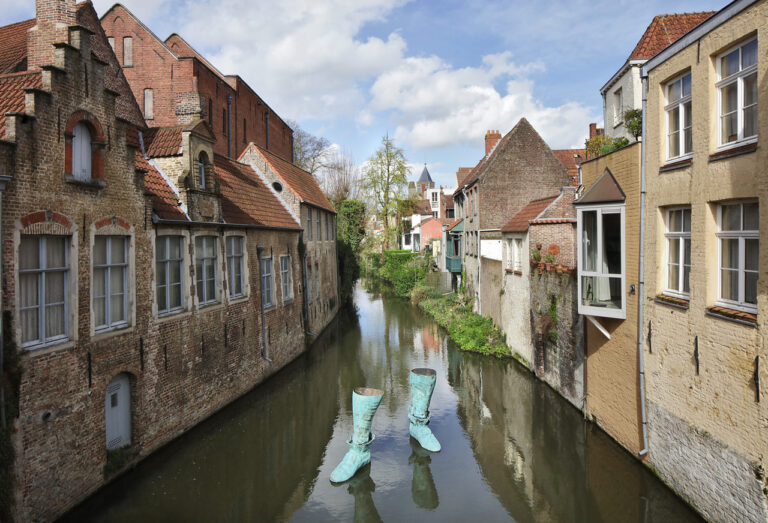 Who?, Ivàn Argote, Bruges Triennial 2024 © Filip Dujardin